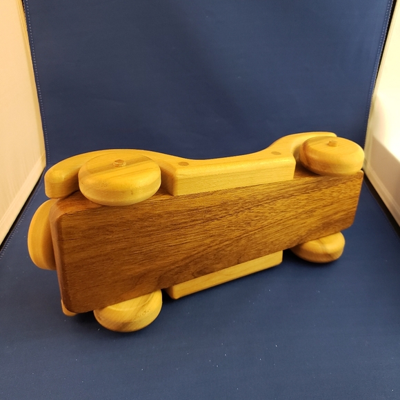 Vintage Wood Car - Picture 4 of 4
